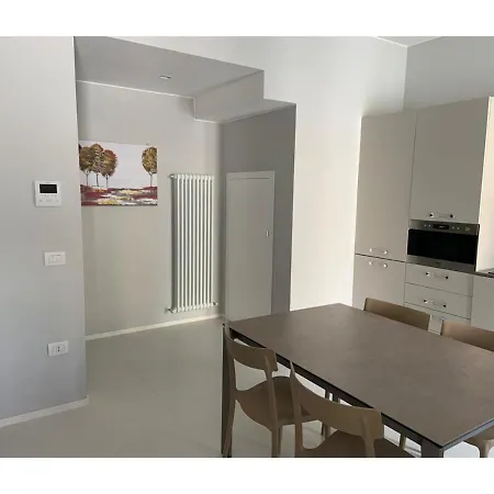 Delizioso Appartamento In Villa Al Mare Pesaro Exterior photo